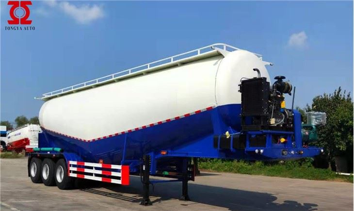 40 m3-es ömlesztett cementtartályos félpótkocsi