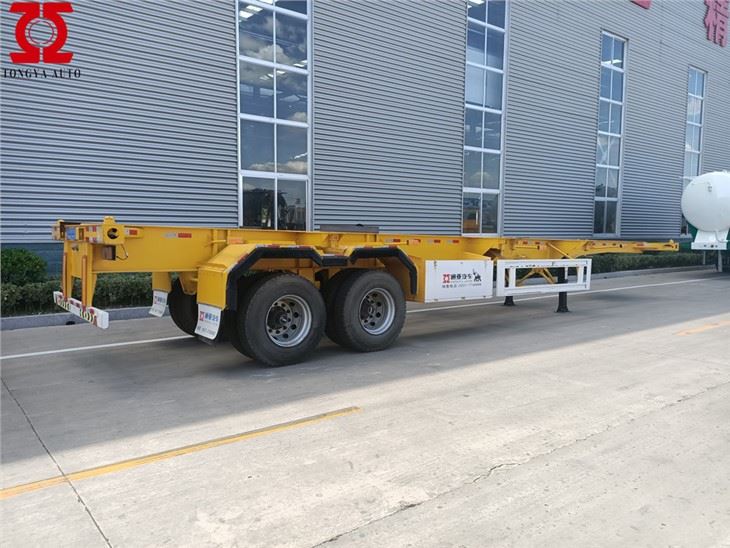 Konténer trailer