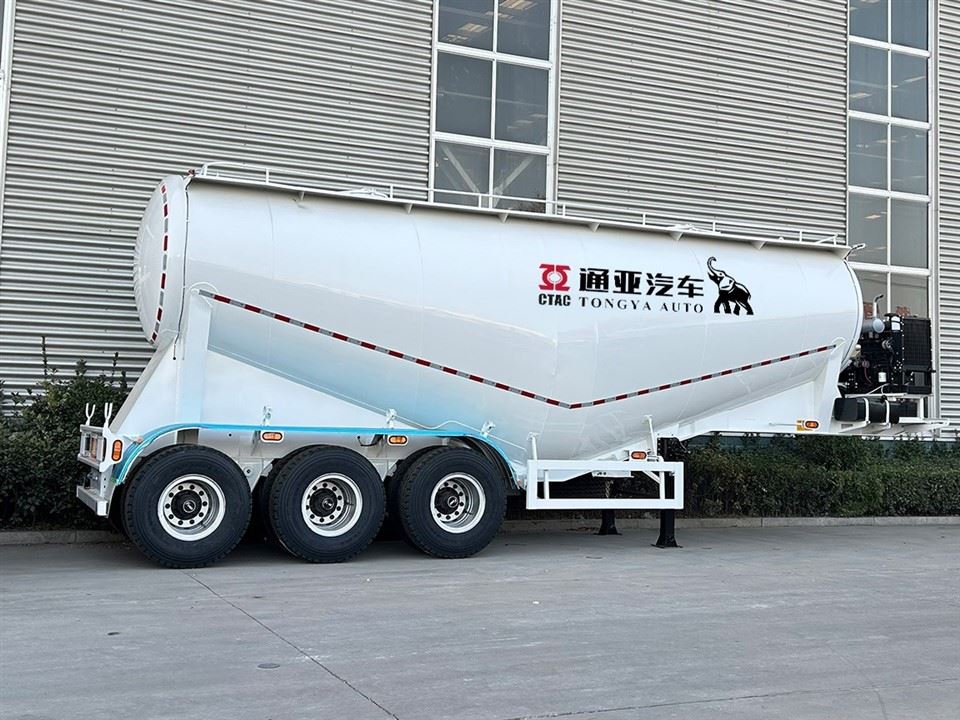 3 Axle 40T Bulk Cement Tanker Semi Trailer factory